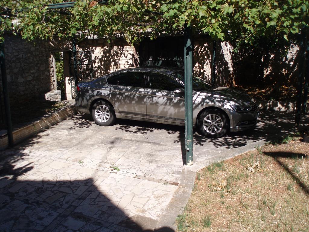 Apartment House Vitaic San Pietro di Brazza Esterno foto